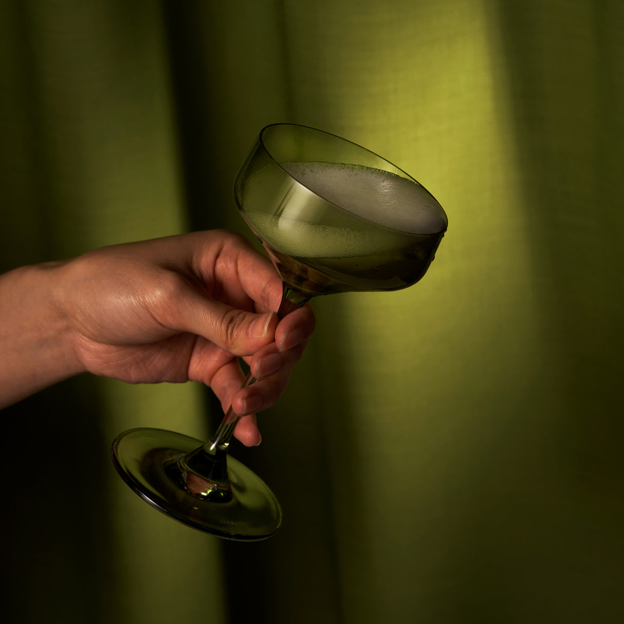 Reserve nouveau crystal coupes in sage viski®