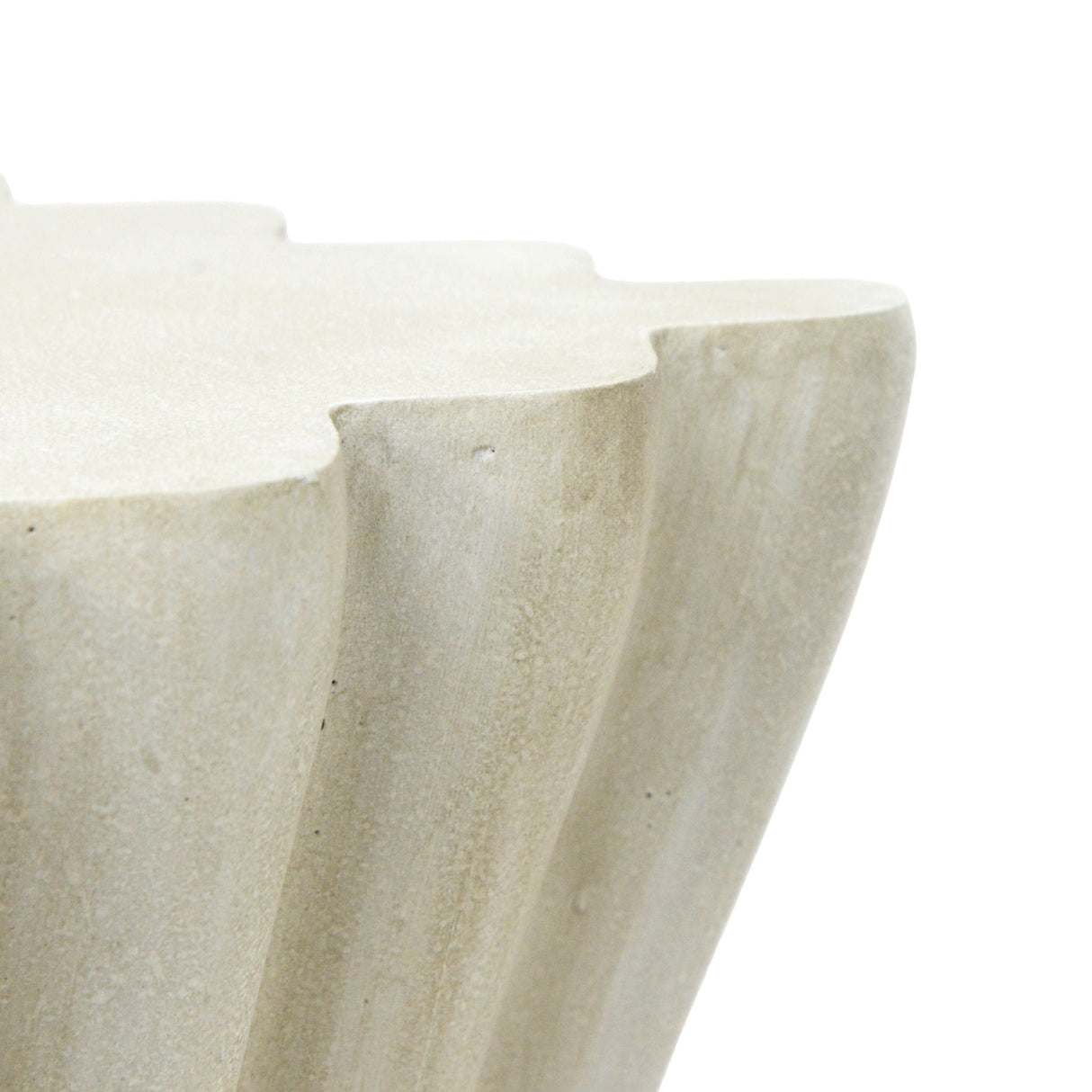 Mgo Archaistic Wavy Side Table - Antique Sandstone