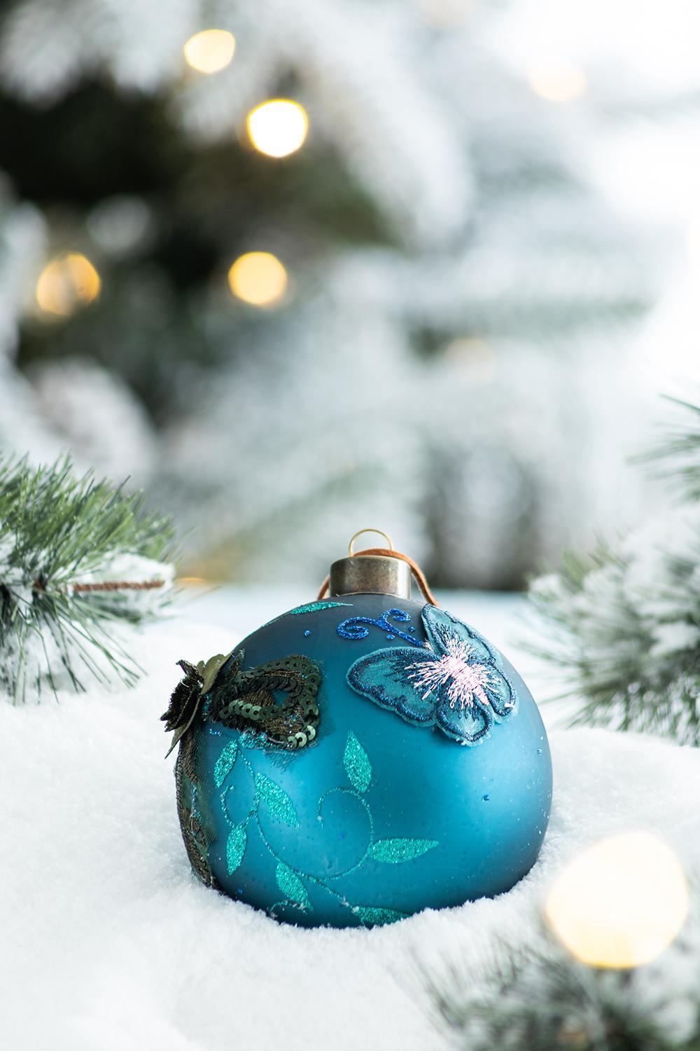 Christmas Ball Ornaments Glass Decorative Hanging Balls Light Blue