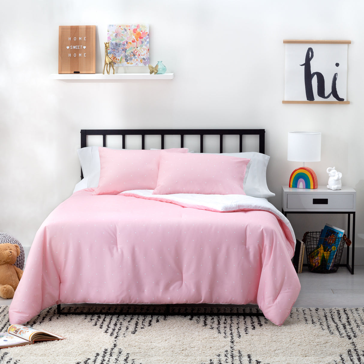 Linenspa Microfiber Designer Comforter - Polka Dot , Cal King, Pink