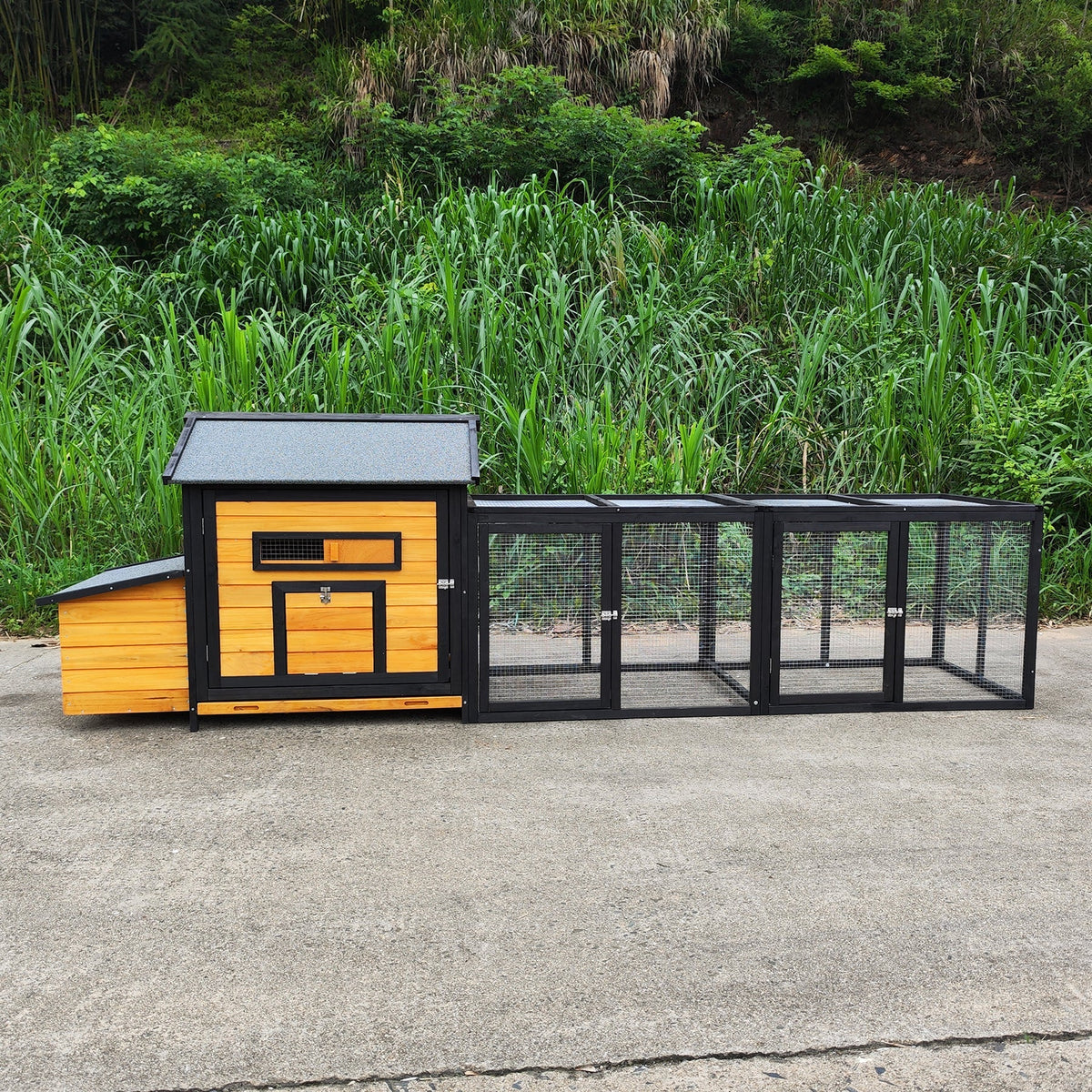 114" Wooden Chicken Coop with Outdoor Run