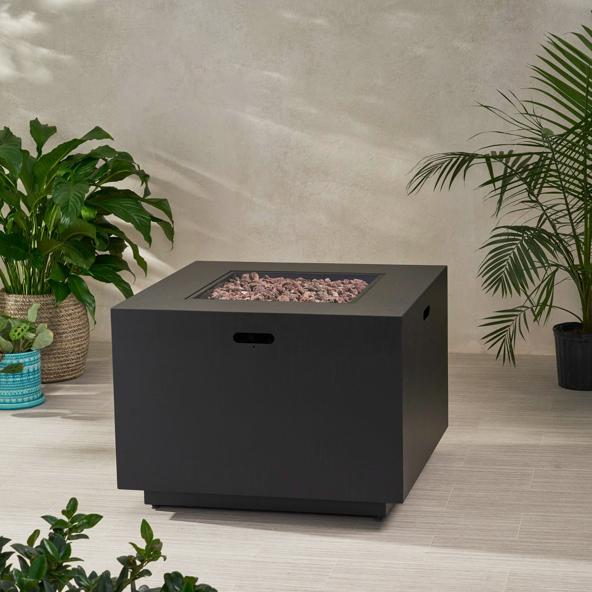 Outdoor Patio Propane Fire Pit 24" H x 31" W Square Iron Gas-burning Fire Pit