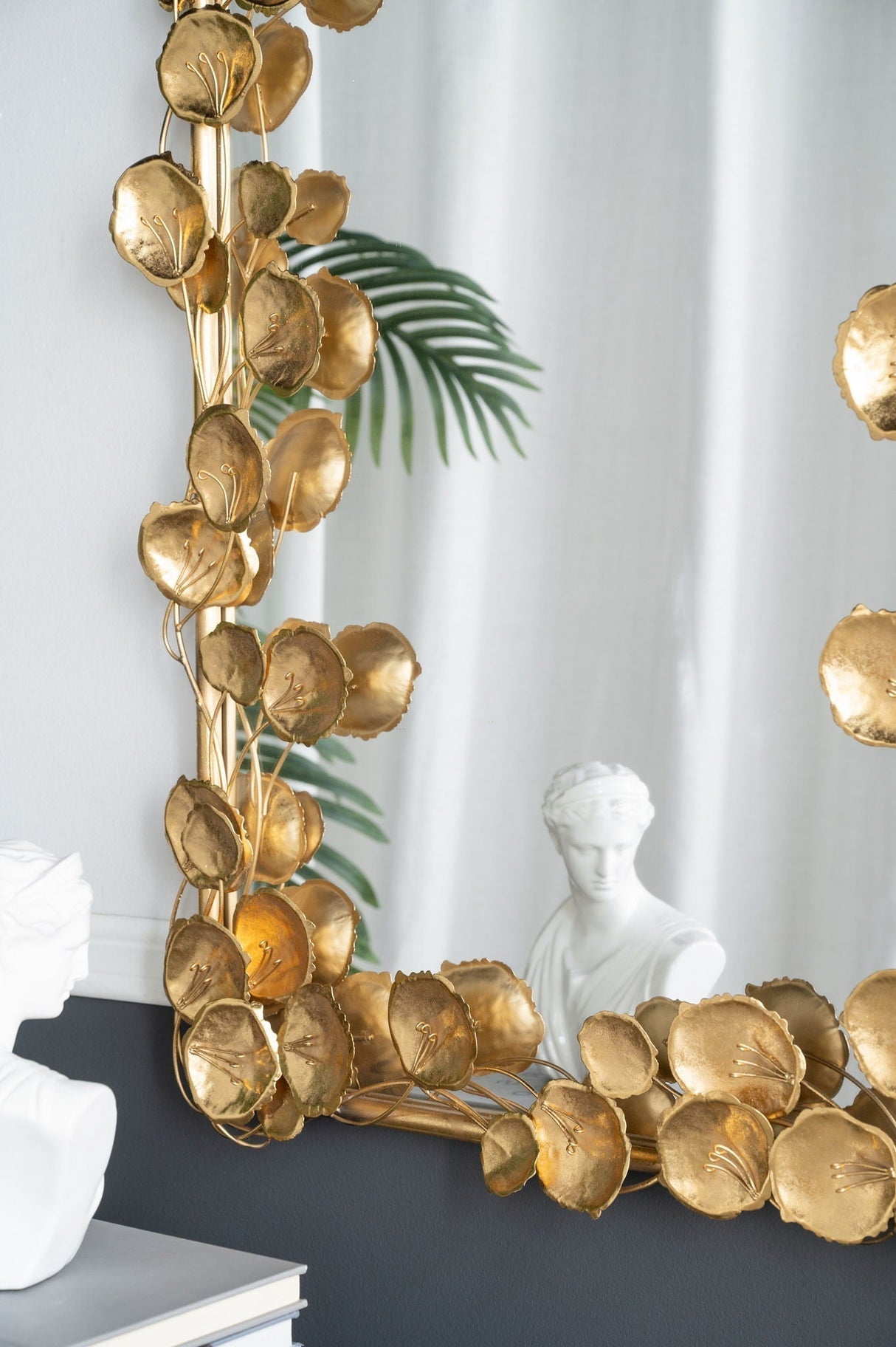 Full Length Mirror With Leaf Accents - Gold