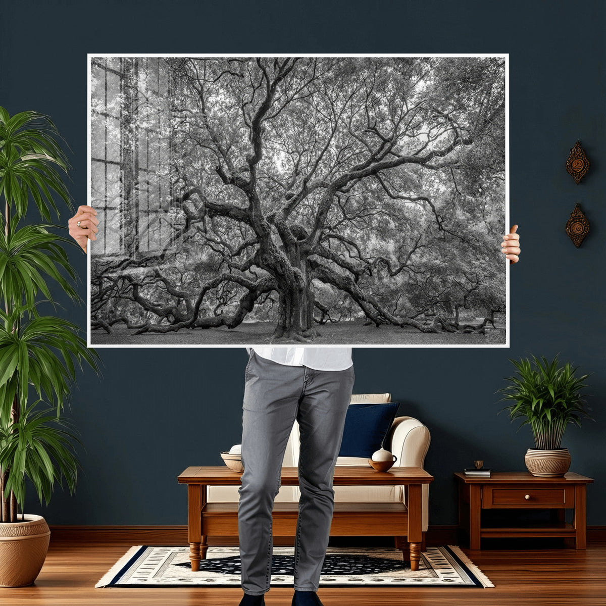 Majestic Angel Oak Tree Black and White Canvas Print – Multi