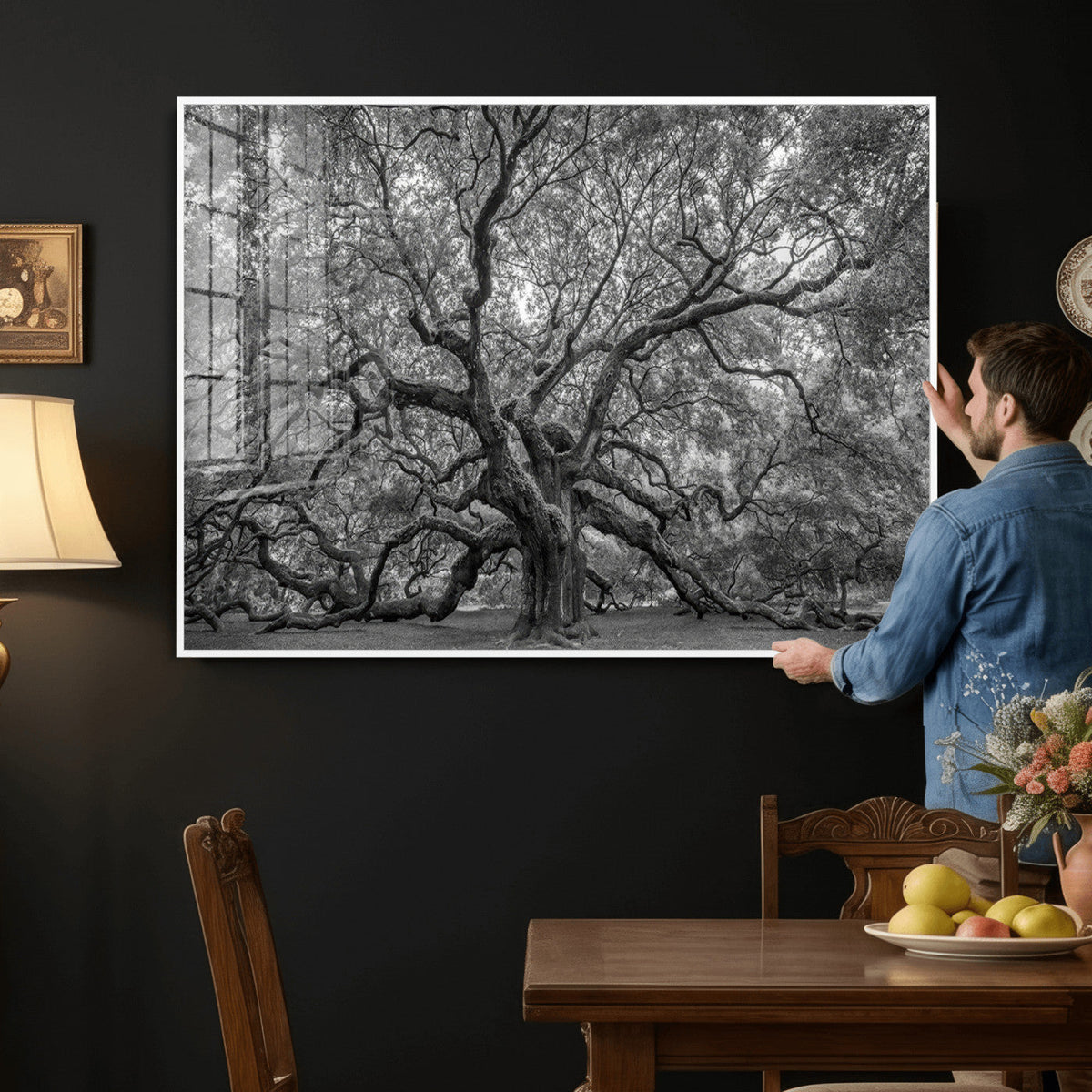 Majestic Angel Oak Tree Black and White Canvas Print – Multi
