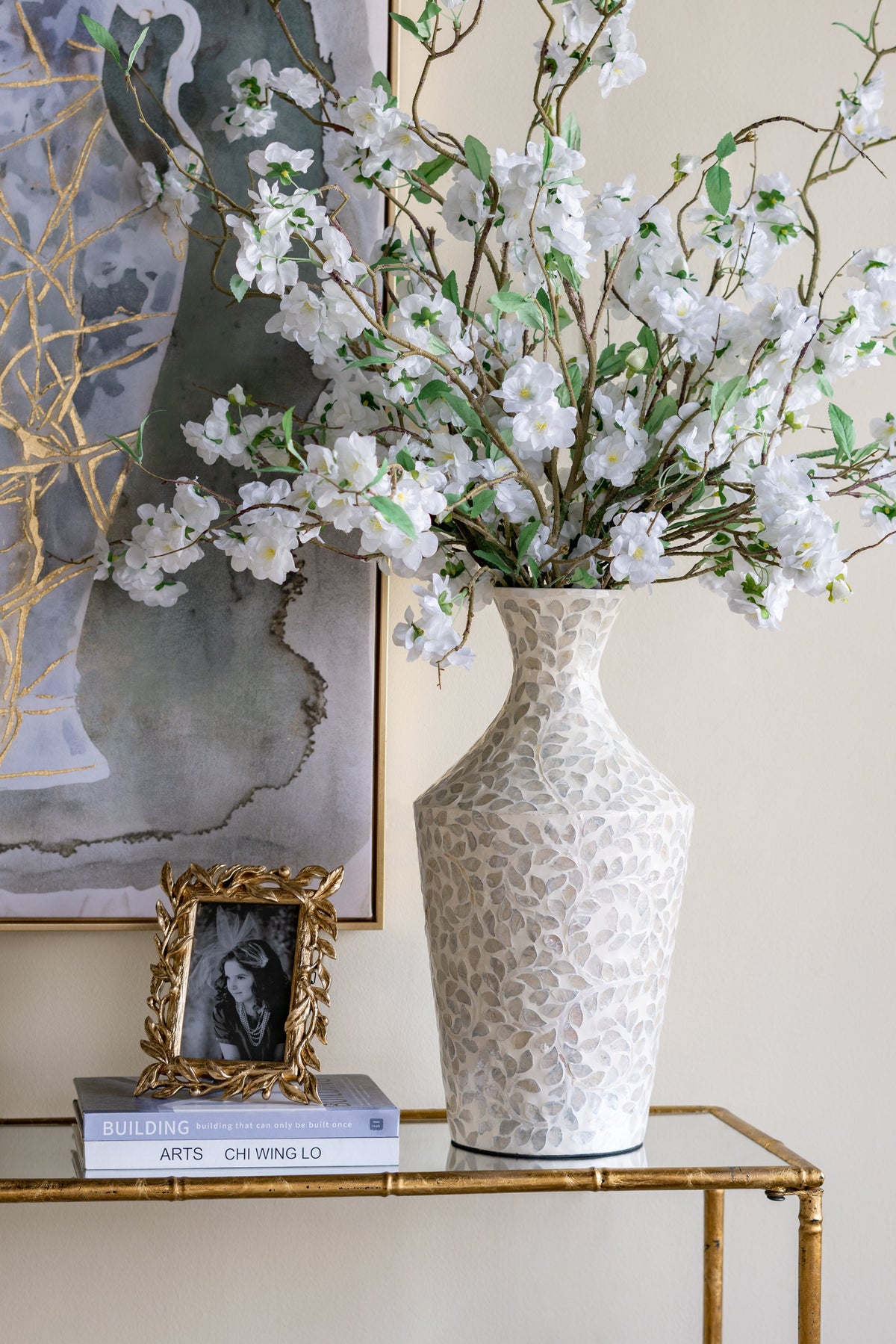 D9.8x19.7" Decorative Paper Powder Vase with Tapered Design