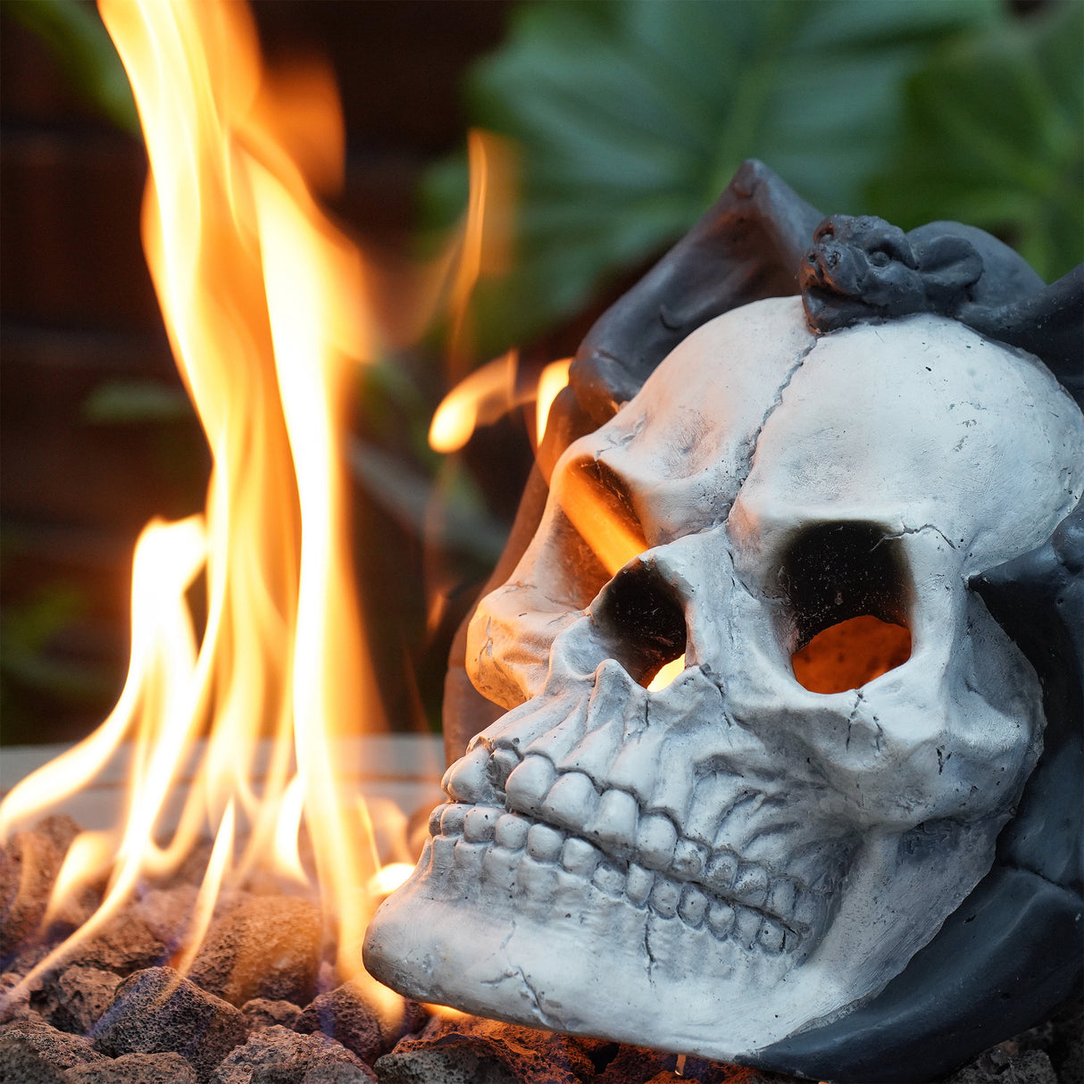 Hand-Welded-Fire-Pit-Skull-That-Channels-Halloween-Flame-