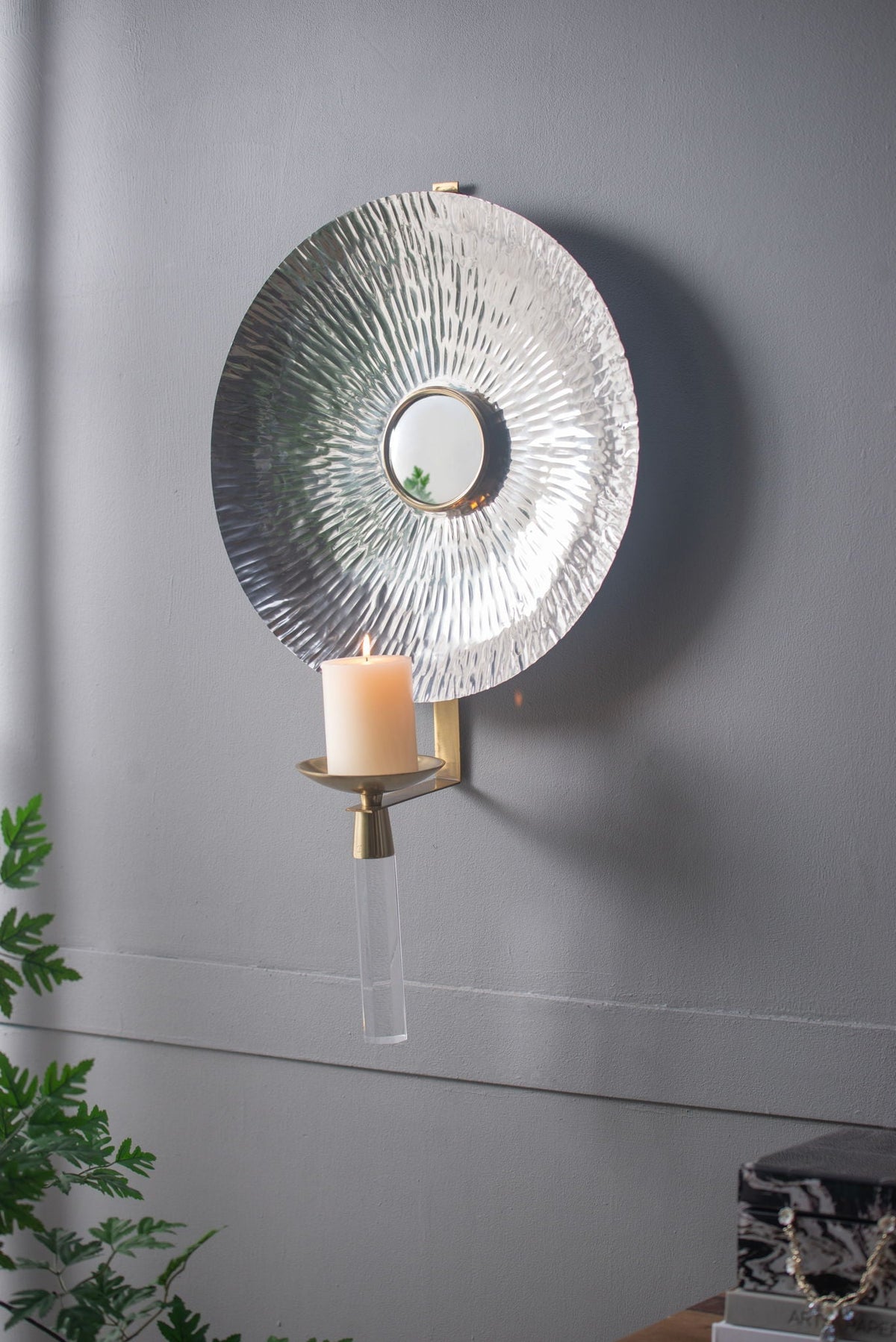 Maria - Wall Sconce - Gold