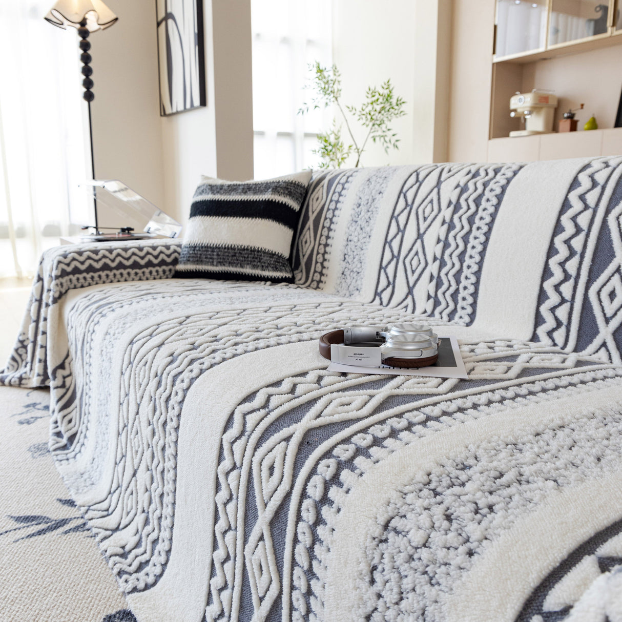 Bohemian Tufted Sofa Cover, Plush Sherpa Throw Blanket with 3D Woven Aztec Stripes
