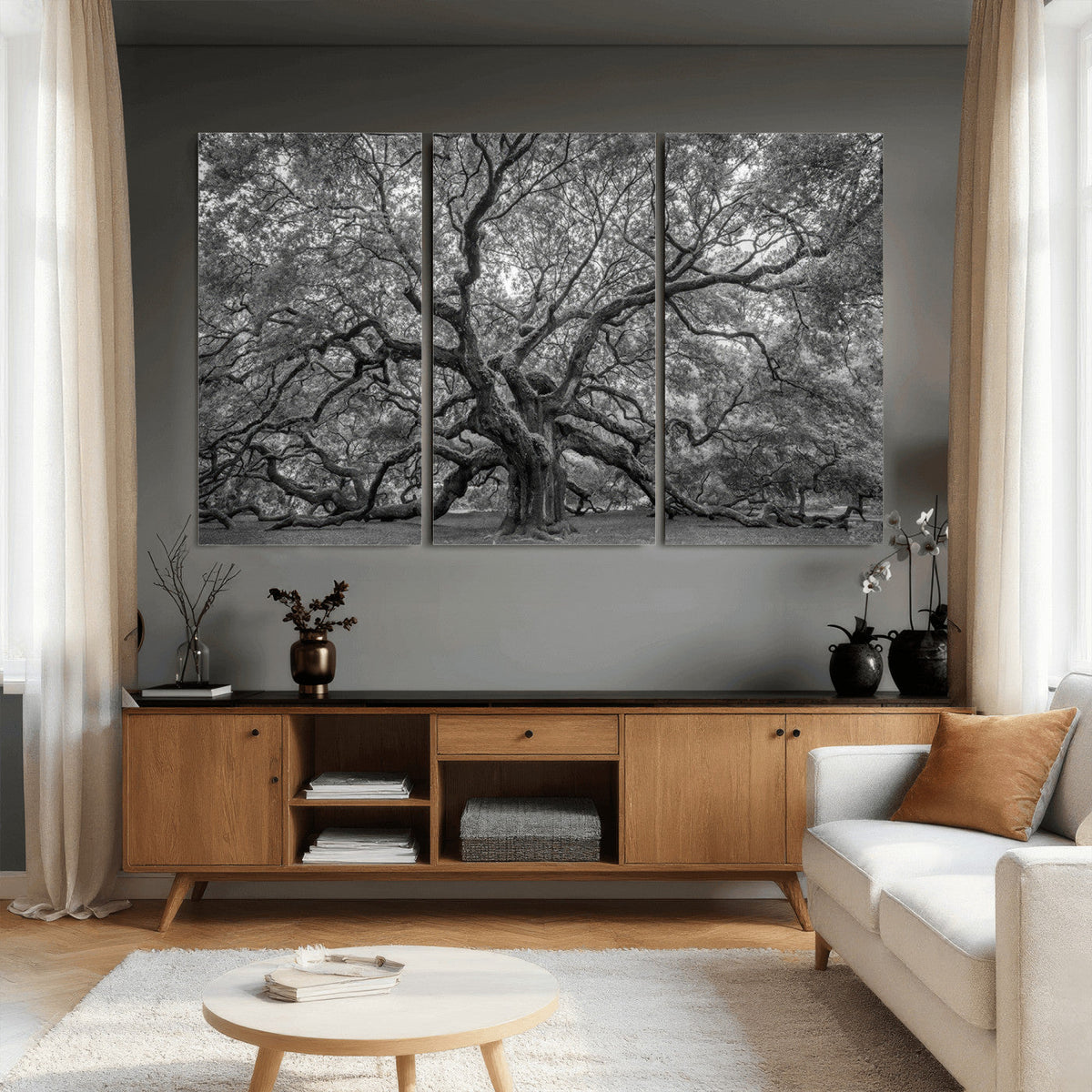 Majestic Angel Oak Tree Black and White Canvas Print – Multi