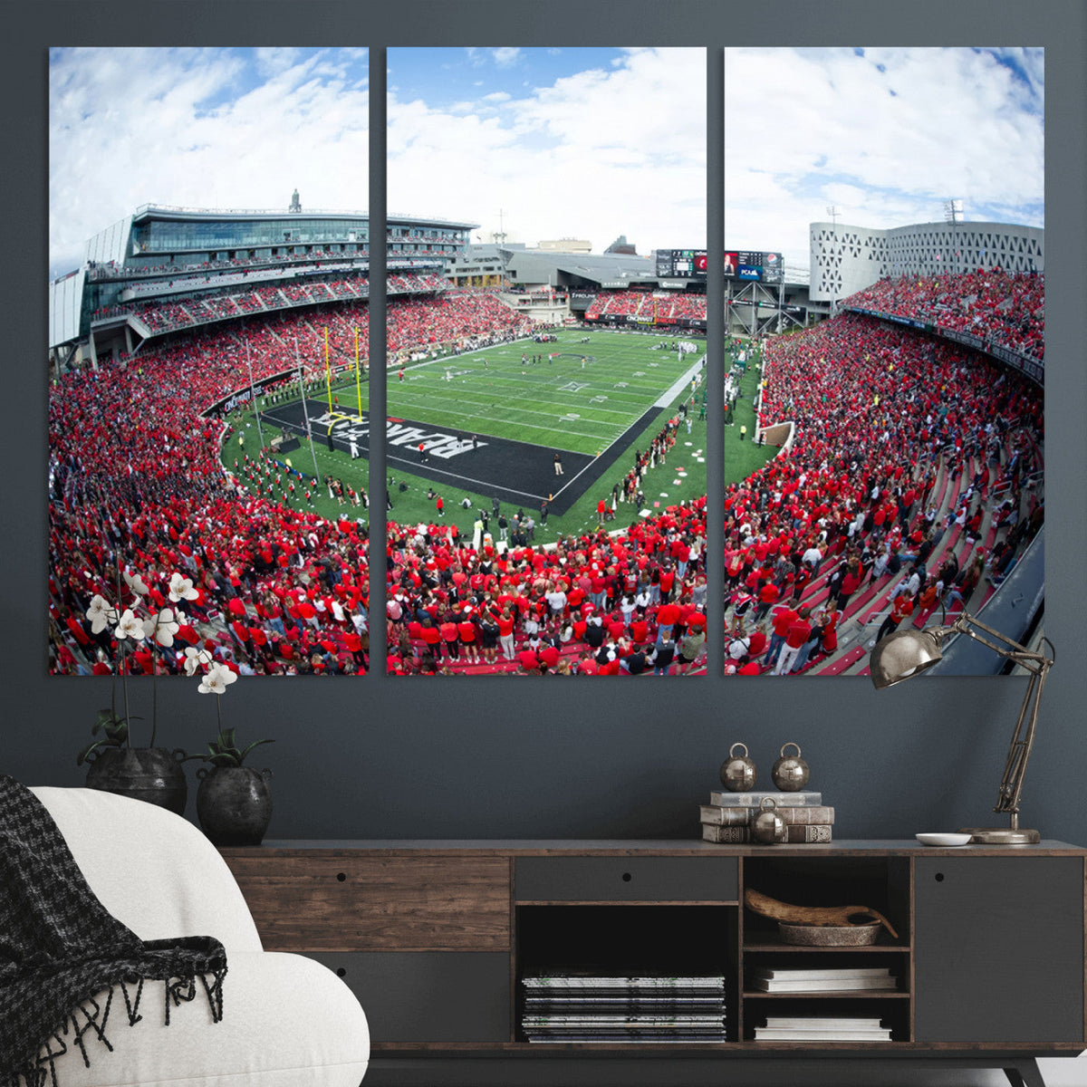 Cincinnati Bearcats Football Team Print - Nippert Stadium Wall Art Canvas Print
