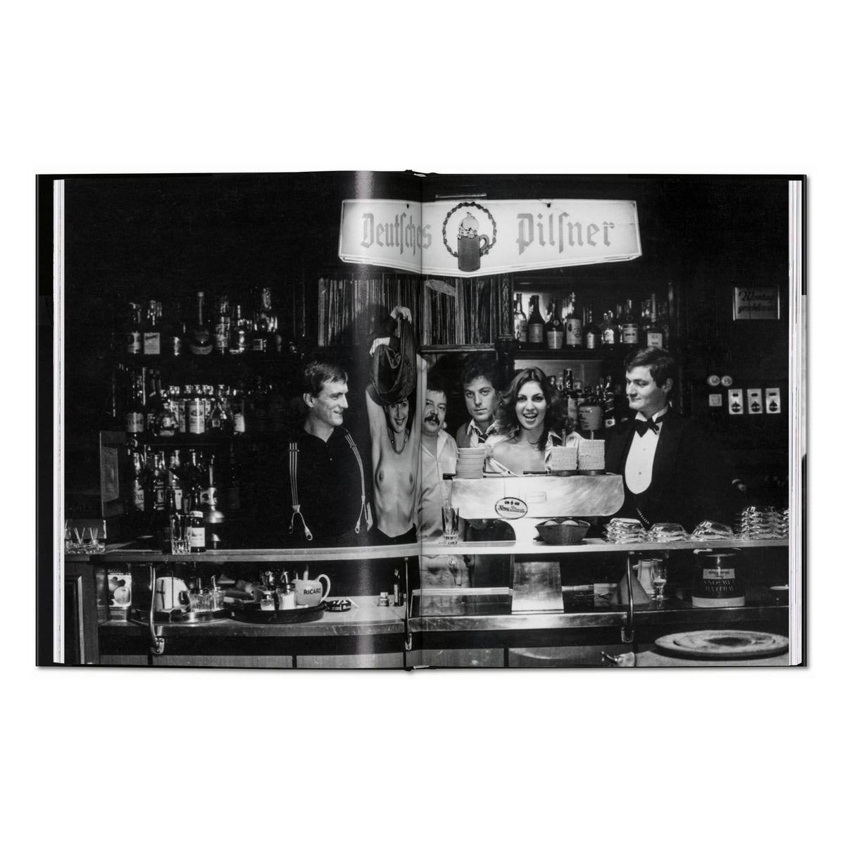 Helmut Newton. Berlin, Berlin (German, French, English)