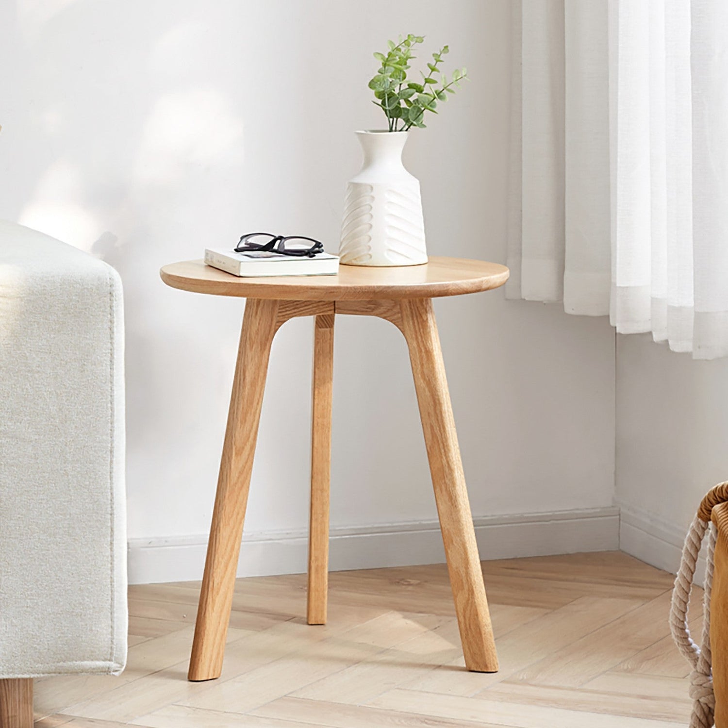 Round Side Table with Solid Oak Wood Frame