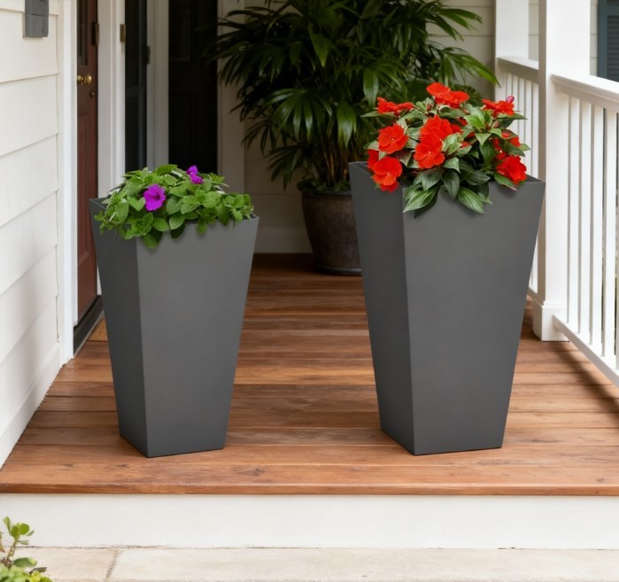 Durable & Stackable Plant Pot, 2-Pack Outdoor Planter Set