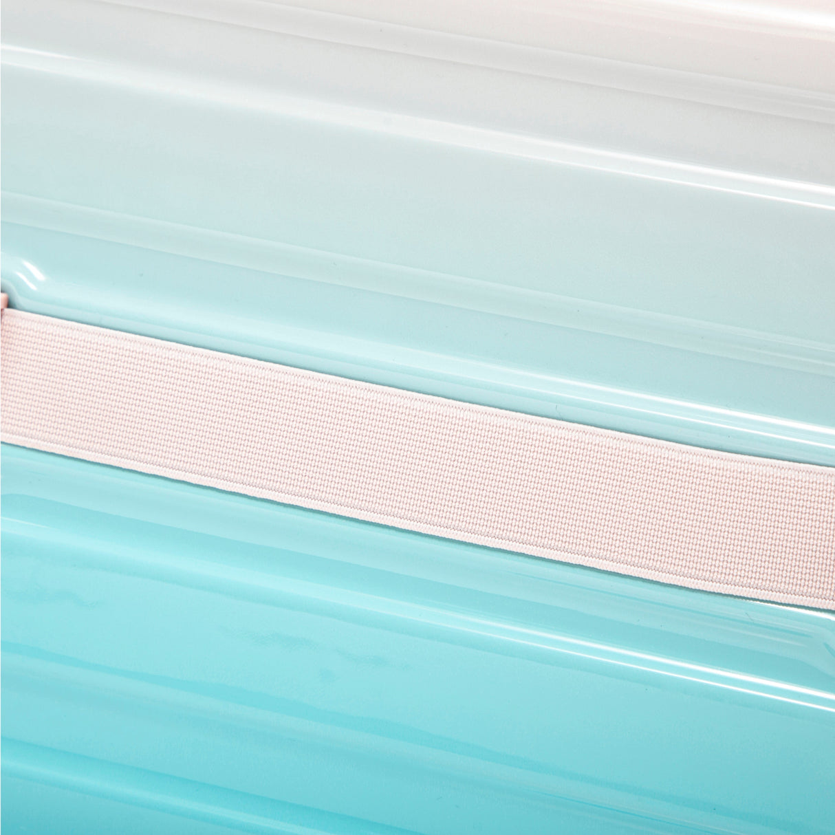 14' & 20' 2-Piece PC Spinner Wheel Carry-On Luggage Set