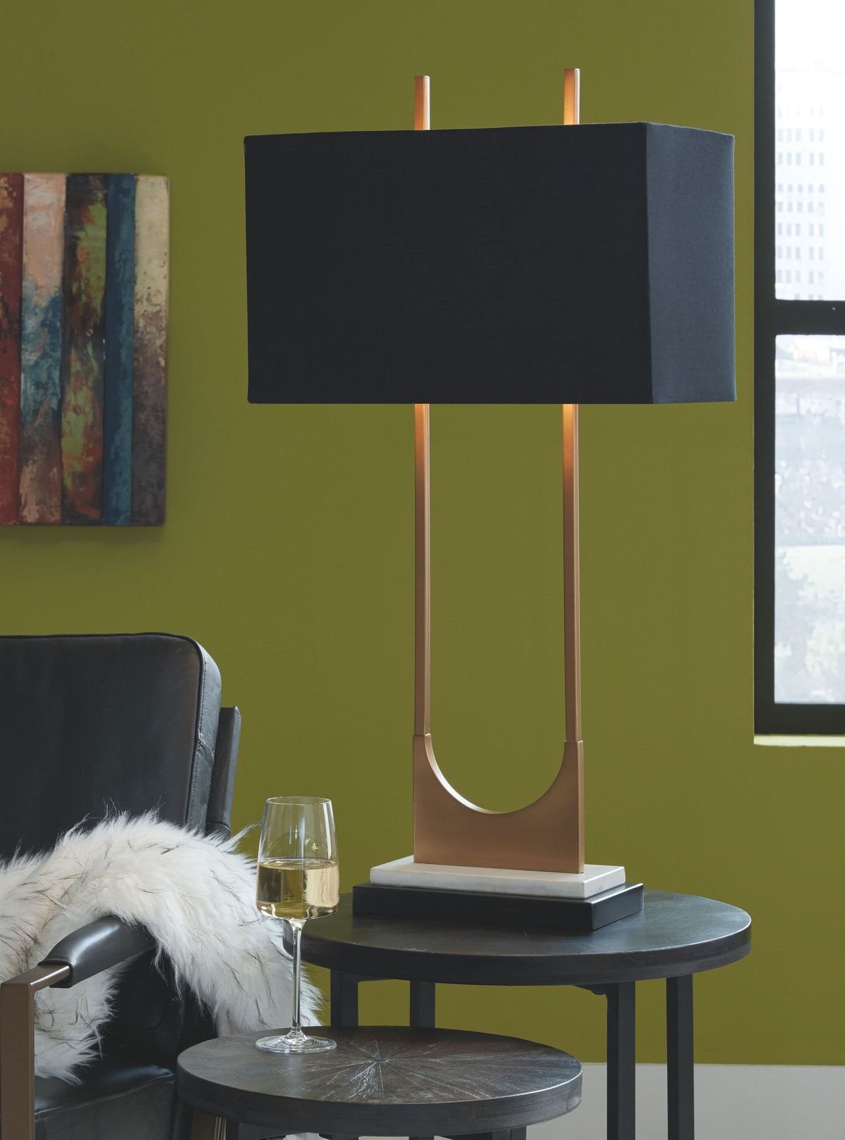 Malana - Metal Table Lamp - Brass Finish