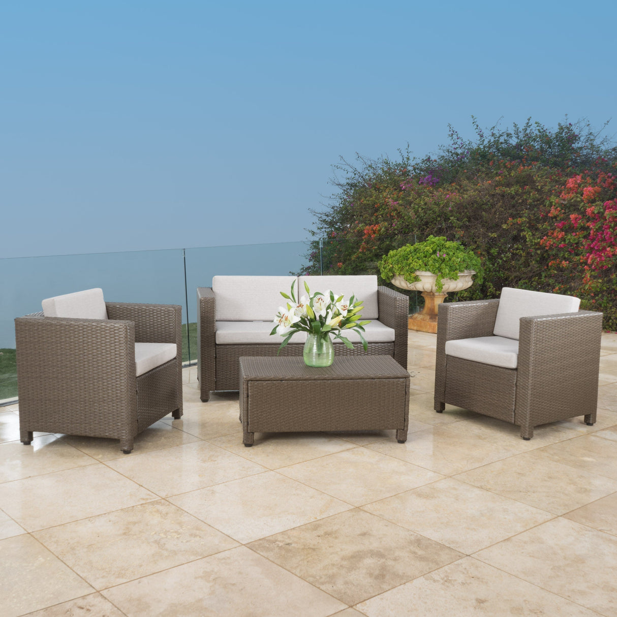 4 Piece Outdoor Set (Beige)