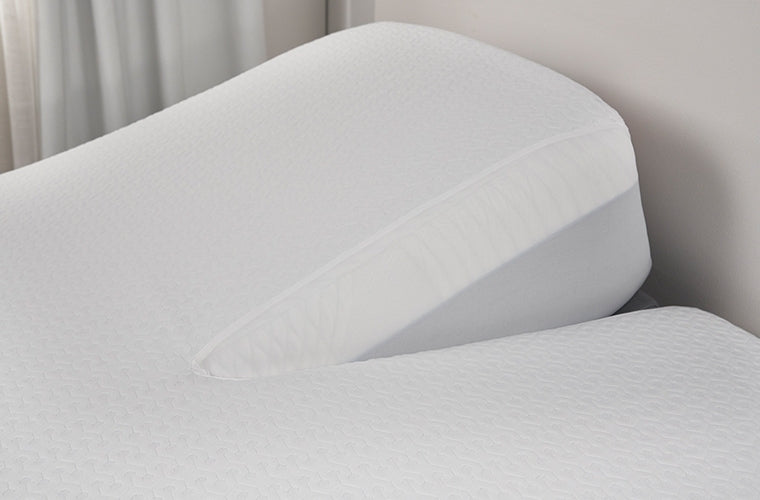 BedGear Dri-Tec Split Head Cal King Mattress Protector, White