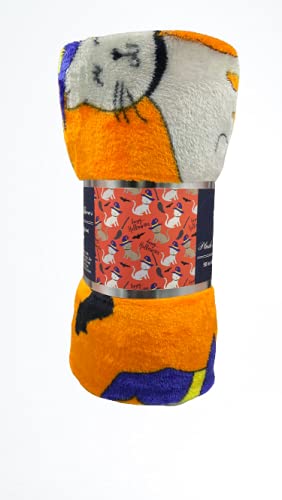Decor&More Happy Halloween Microplush Throw Blanket (50" x 60")