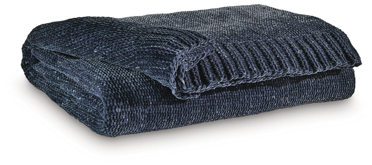 Anawood - Throw