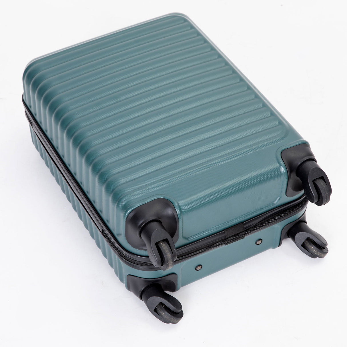 20" Carry On Luggage Lightweight Suitcase, Spinner Wheels