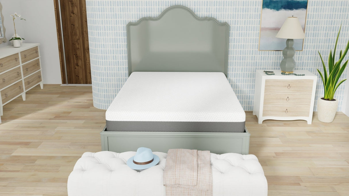 Omne Fria 10" Medium Firm Memory Foam Mattress with cooling cover