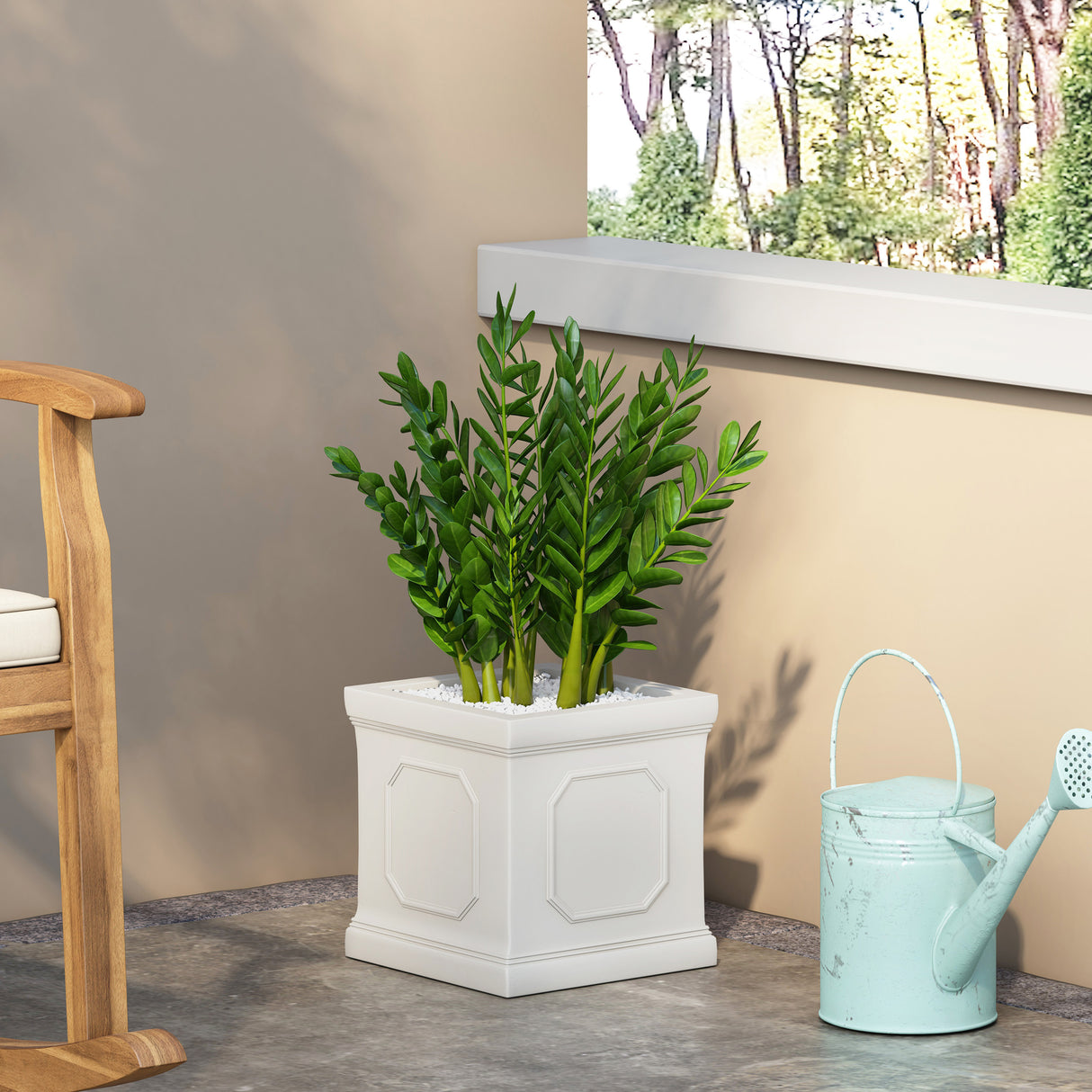 Square outdoor planter- white