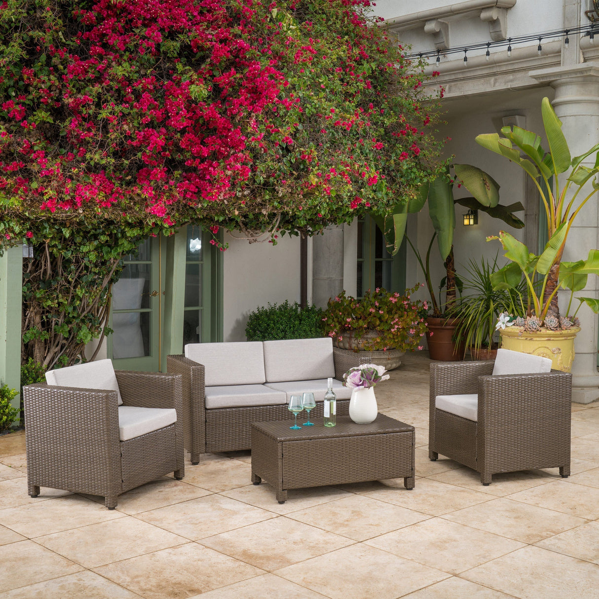 4 Piece Outdoor Set (Beige)