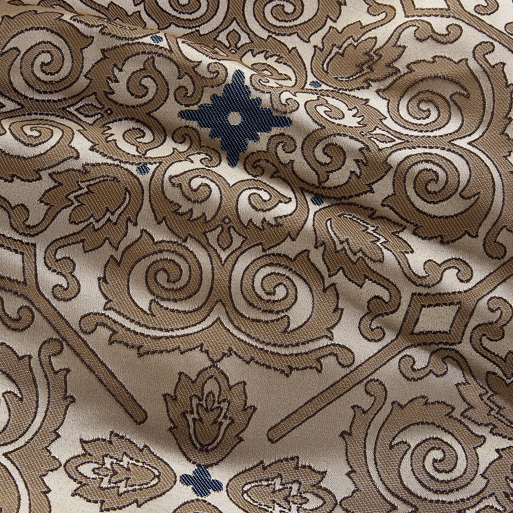 King 7 Piece Jacquard Comforter Set with Throw Pillows