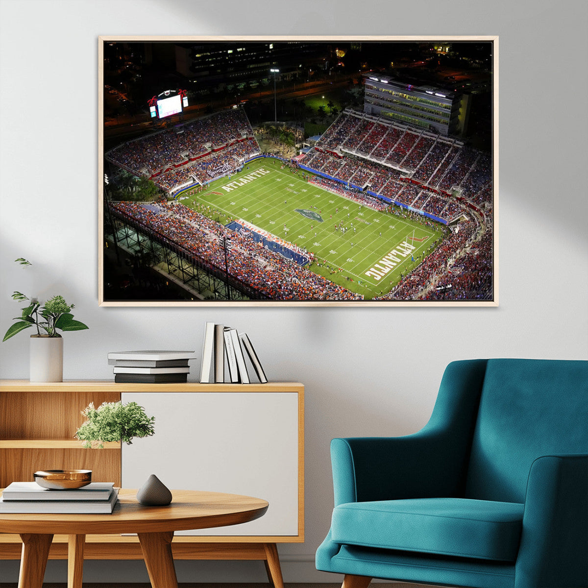 Florida Atlantic University Owls Canvas Print, Football Team