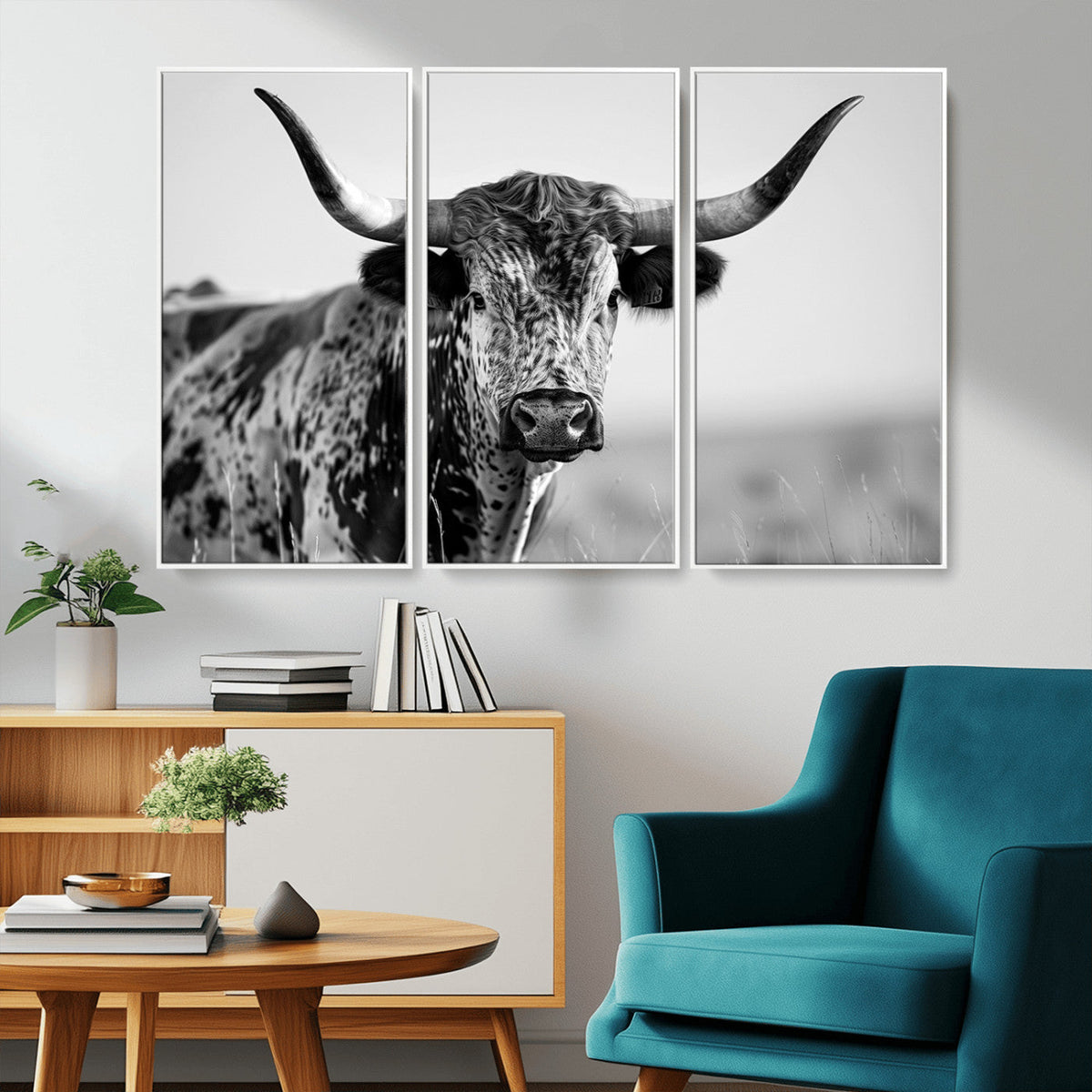 Texas Highland Cow Longhorn Canvas Print - Rustic Farmhouse
