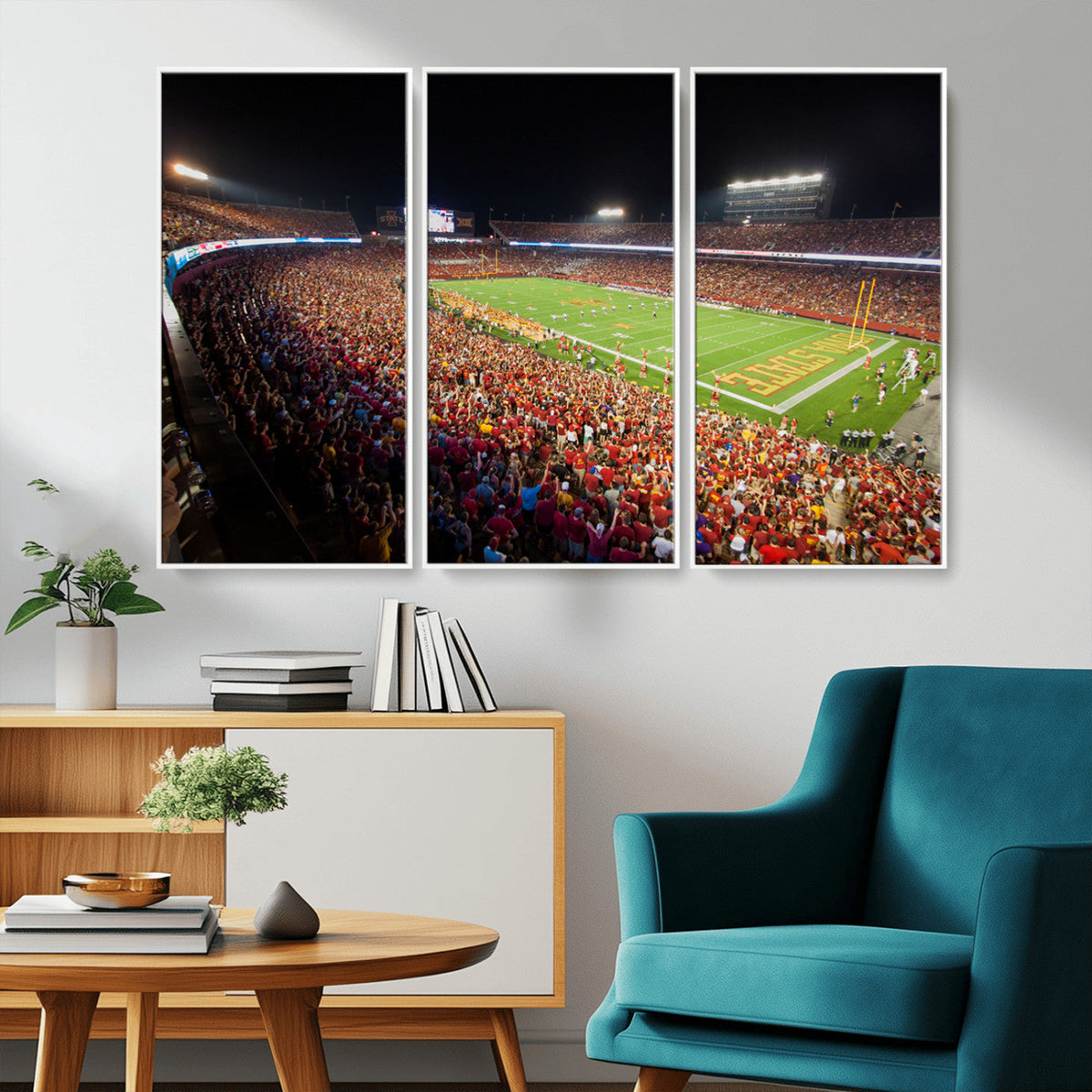 Iowa State University Cyclones Canvas Print, Football Team