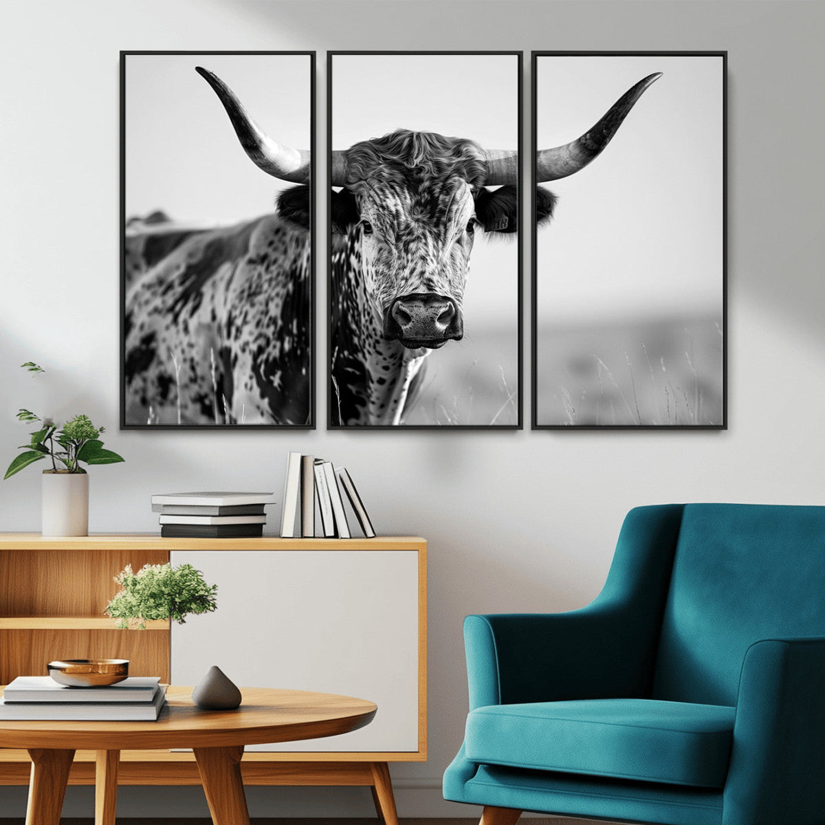 Texas Highland Cow Longhorn Canvas Print - Rustic Farmhouse