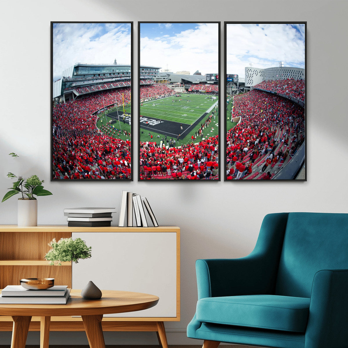 Cincinnati Bearcats Football Team Print - Nippert Stadium Wall Art Canvas Print
