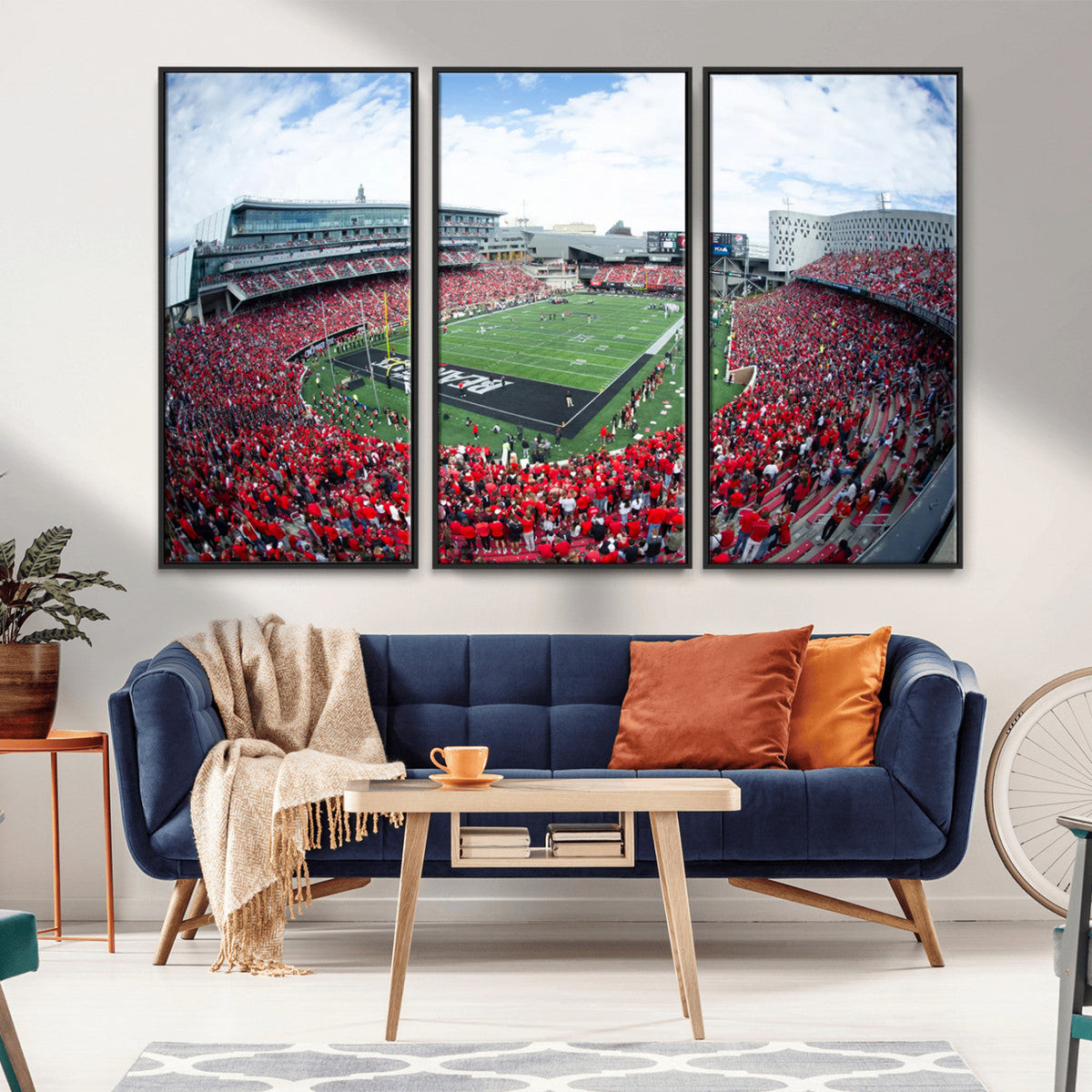 Cincinnati Bearcats Football Team Print - Nippert Stadium Wall Art Canvas Print