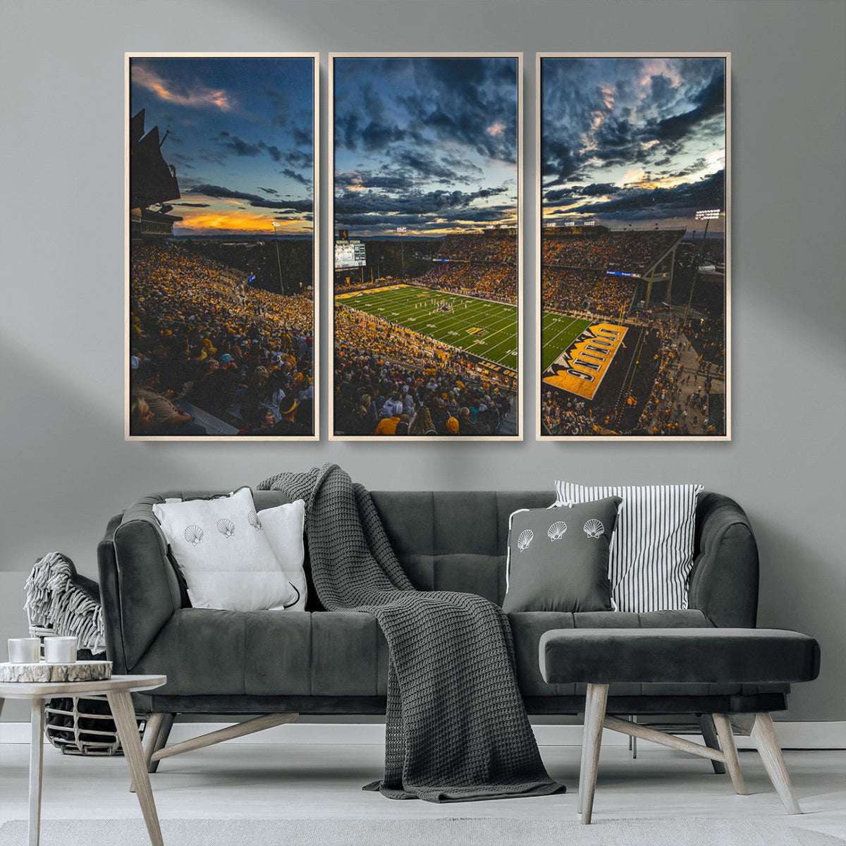 University of Wyoming Cowboys Football Team Print - Laramie