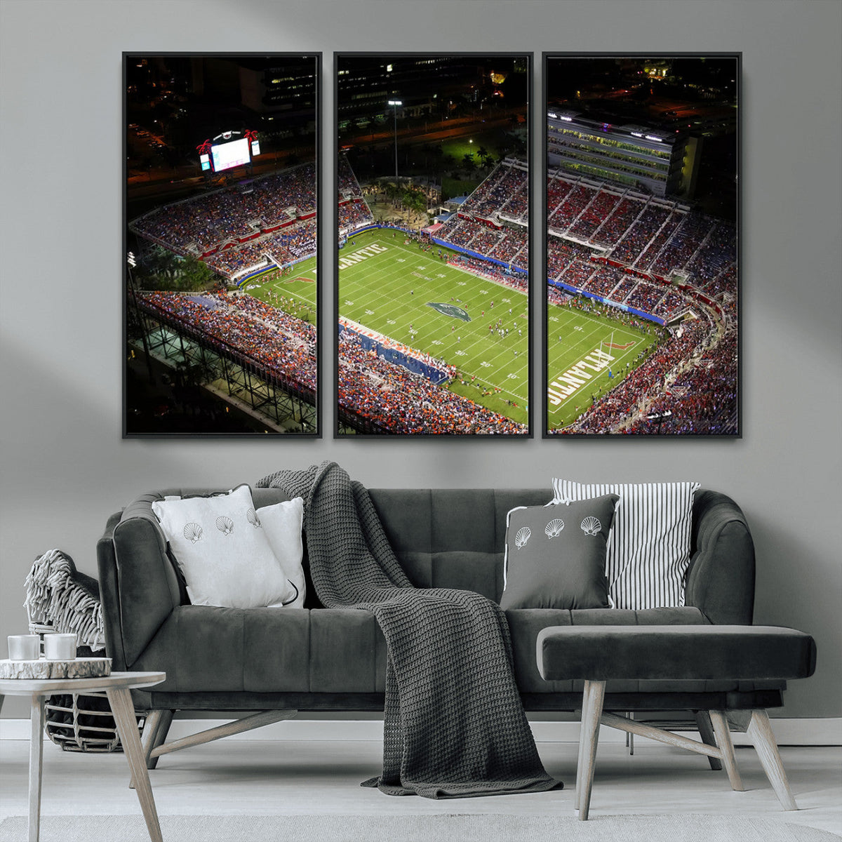 Florida Atlantic University Owls Canvas Print, Football Team
