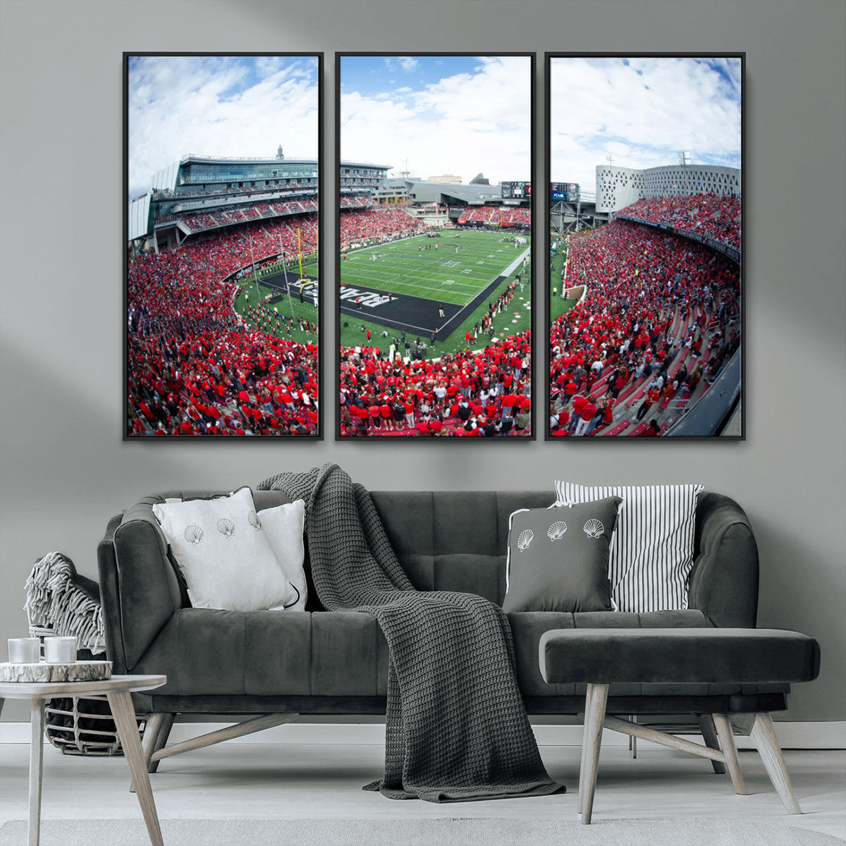 Cincinnati Bearcats Football Team Print - Nippert Stadium Wall Art Canvas Print