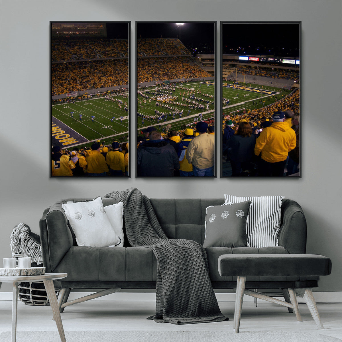 West Virginia Uni Mountaineers Football Team Print - Milan