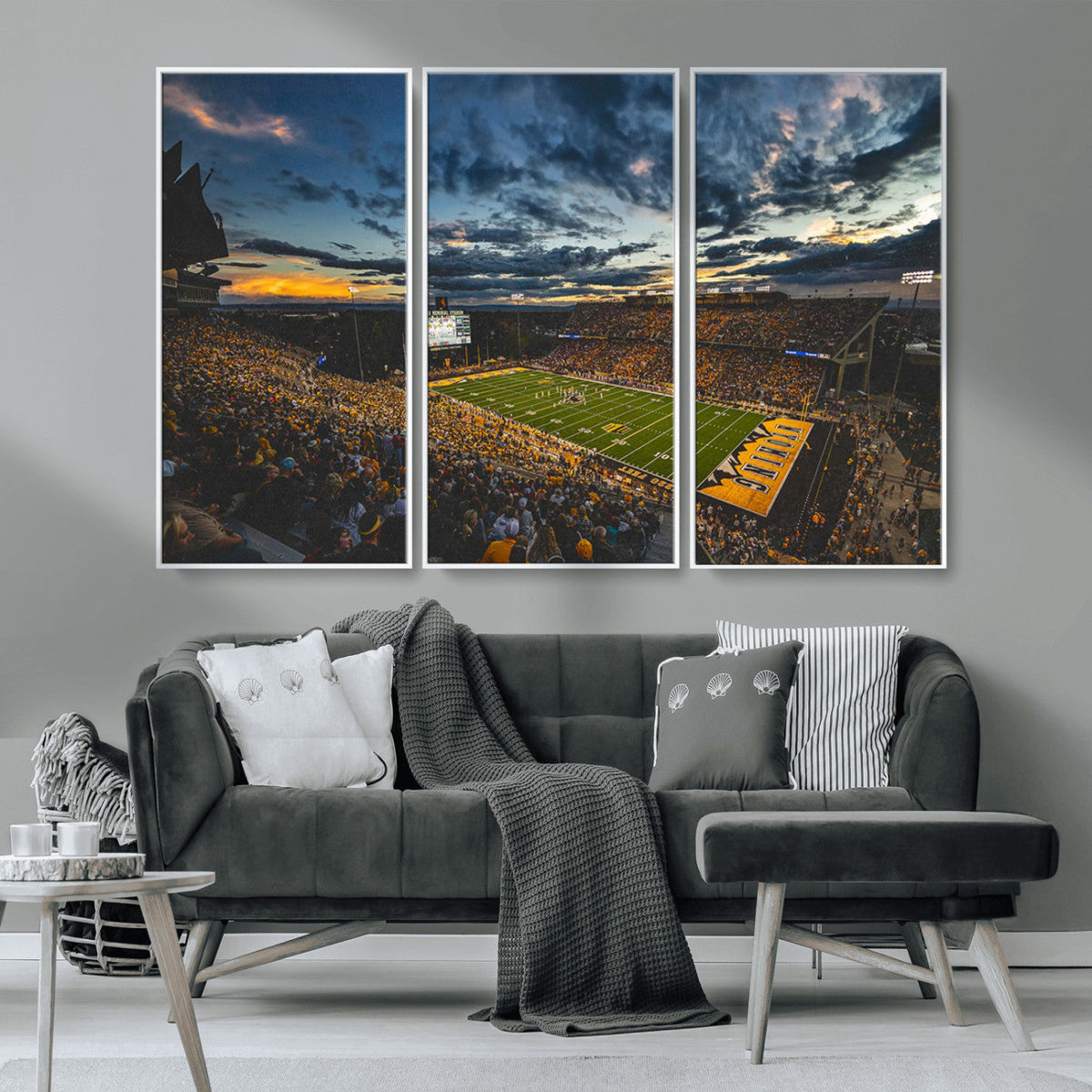 University of Wyoming Cowboys Football Team Print - Laramie