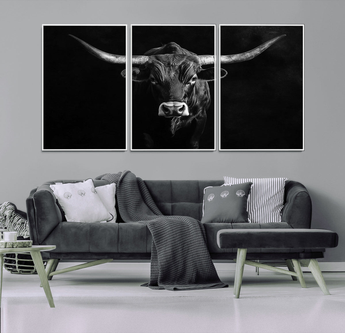 Texas Longhorn Wall Art Canvas Print – Framed Monochrome