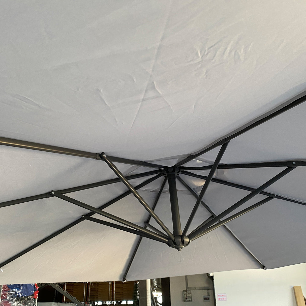 10 ft Offset Cantilever Patio Umbrella with Crank - Gray