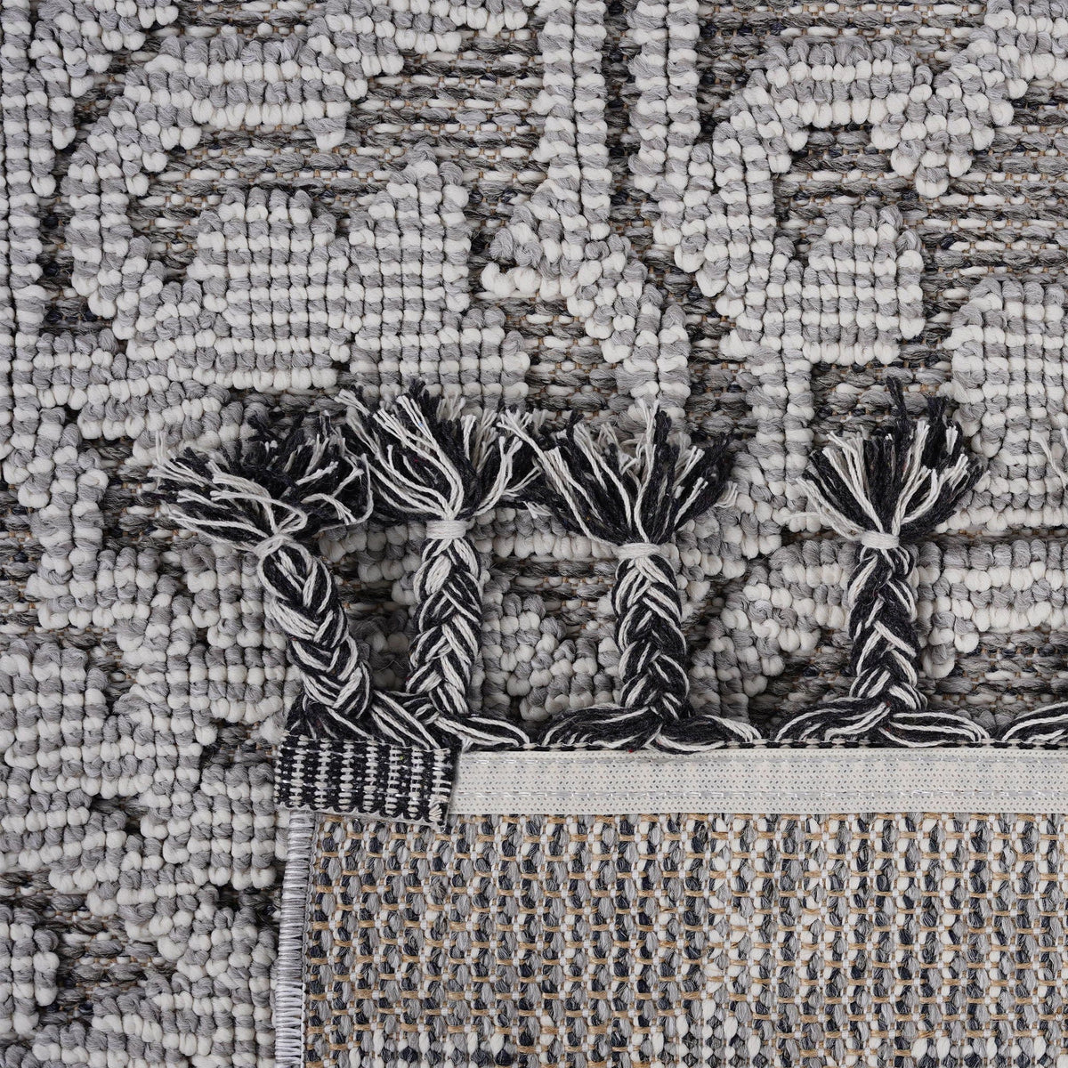Guros - Medallion Indoor / Outdoor Area Rug
