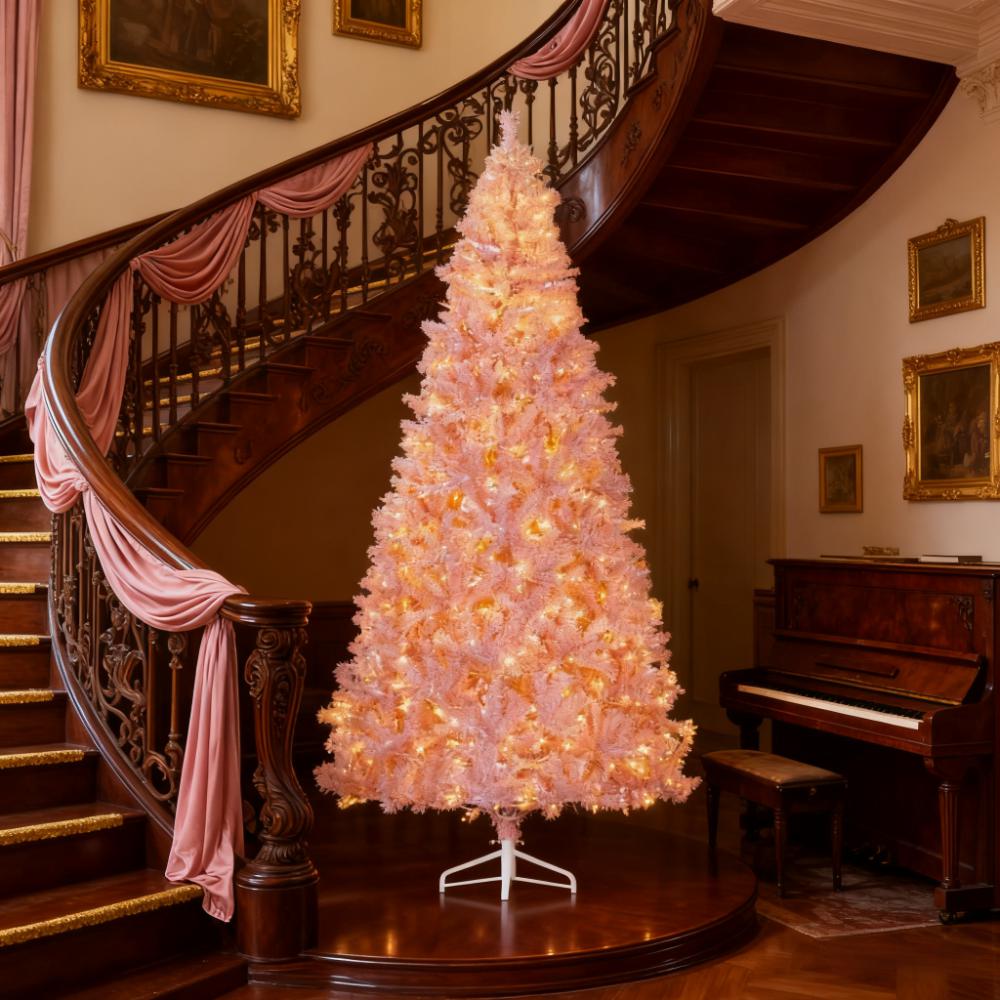 Elegant Artificial Christmas Tree with Realistic Branches
