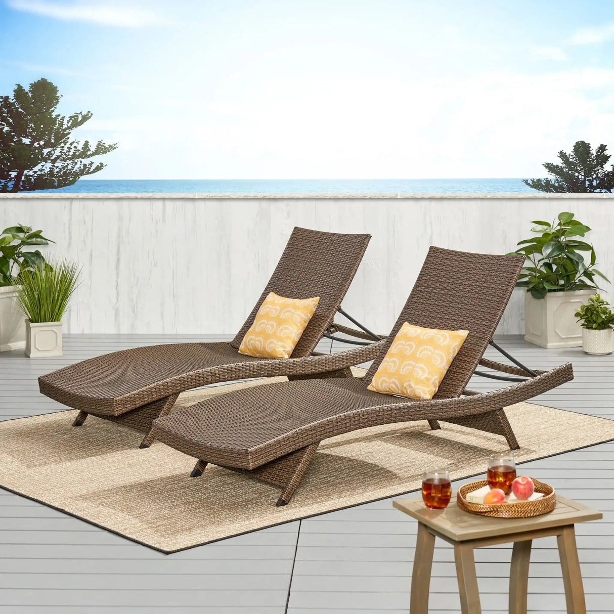 Salem - Chaise Lounge