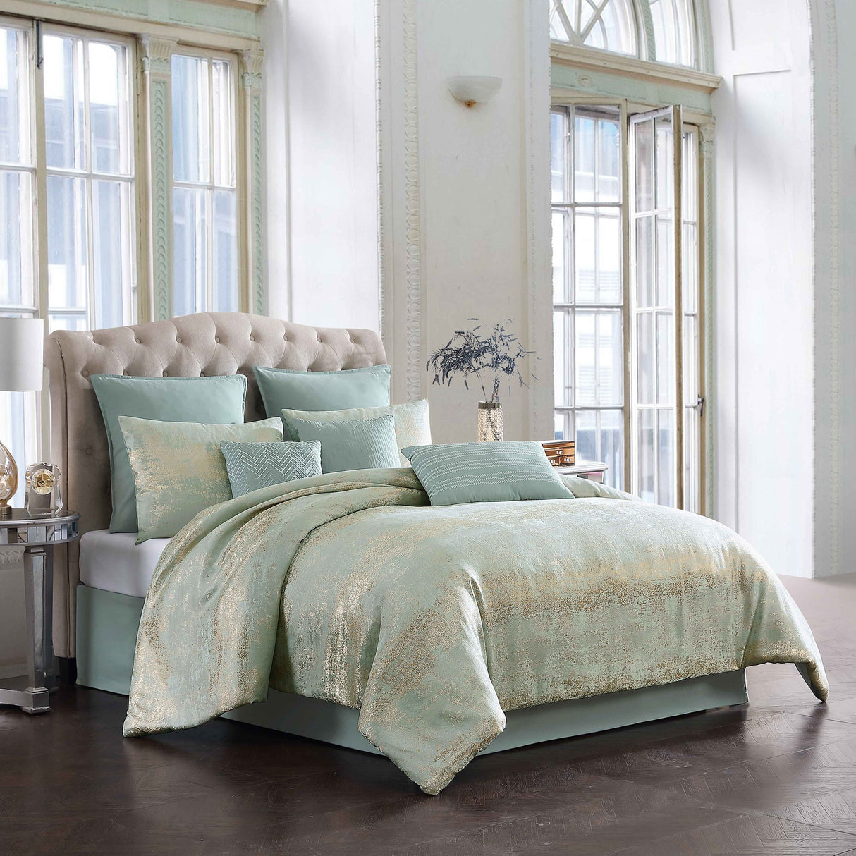 Vesta Gold Satin Circle-Quilted 7-Piece Comforter Set