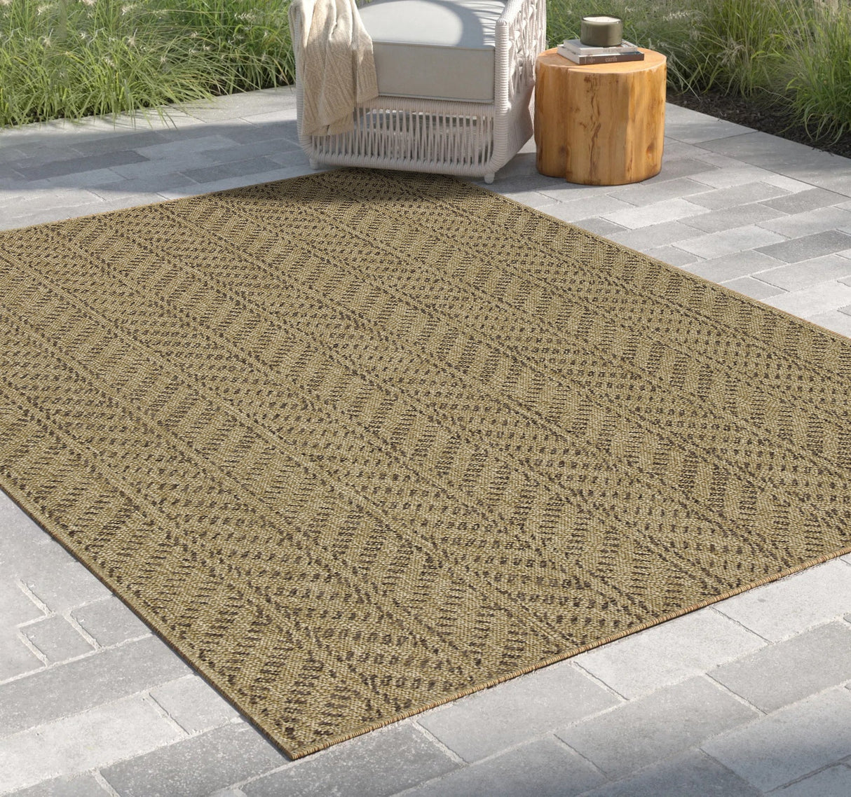 Earth GC_NTL1013 Jute/Mocha Indoor/Outdoor Area Rug