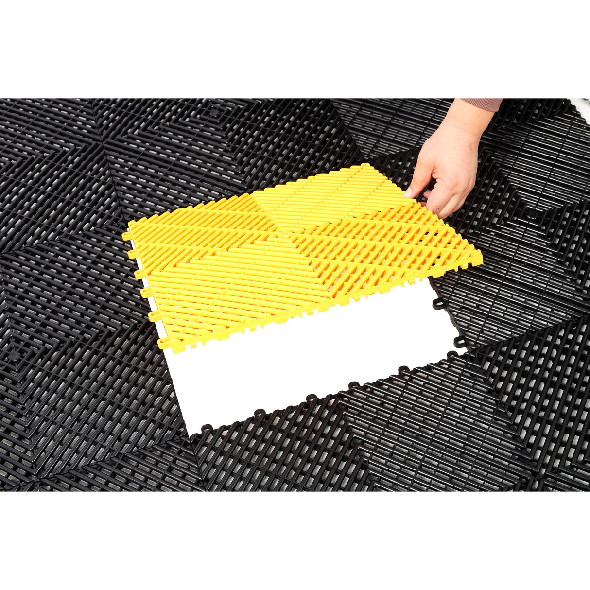 25pcs Plastic Garage Floor Mats