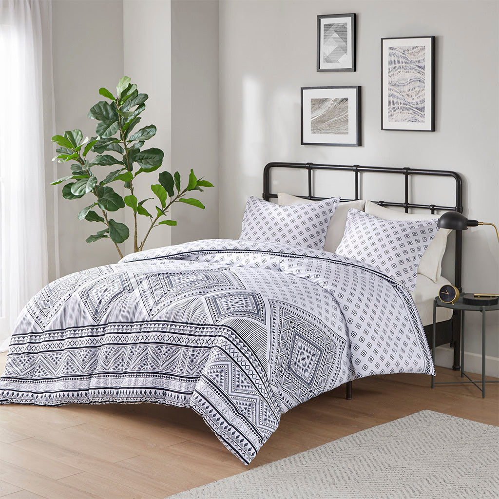 Reversible-Comforter-Set-Bedding