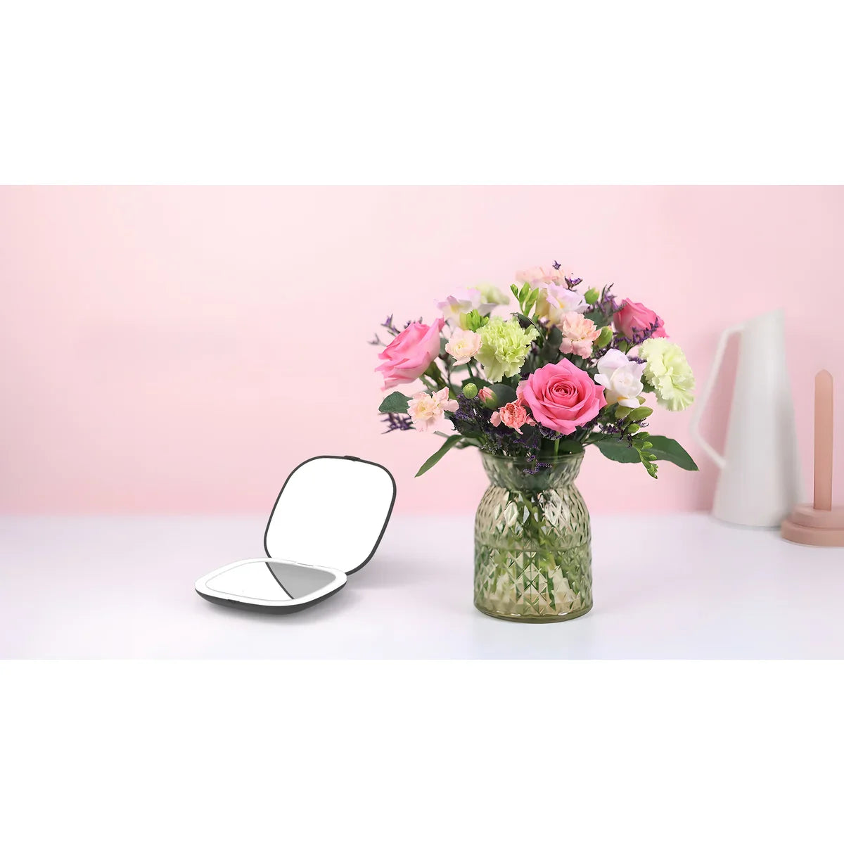Black 1x/3x Magnifying Rechargeable LED Compact Makeup Mirror